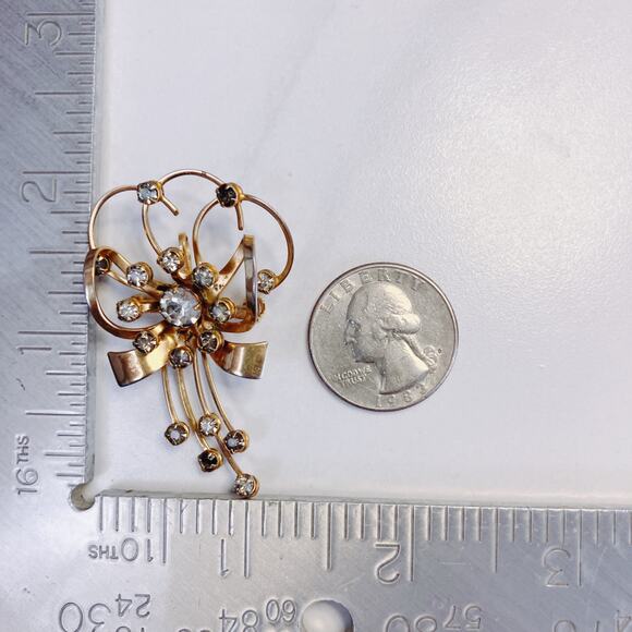 VTG 1940s Brooch Mid Century Gold Tone Ribbon Rhinestone Spray Jewelry - Picture 6 of 8
